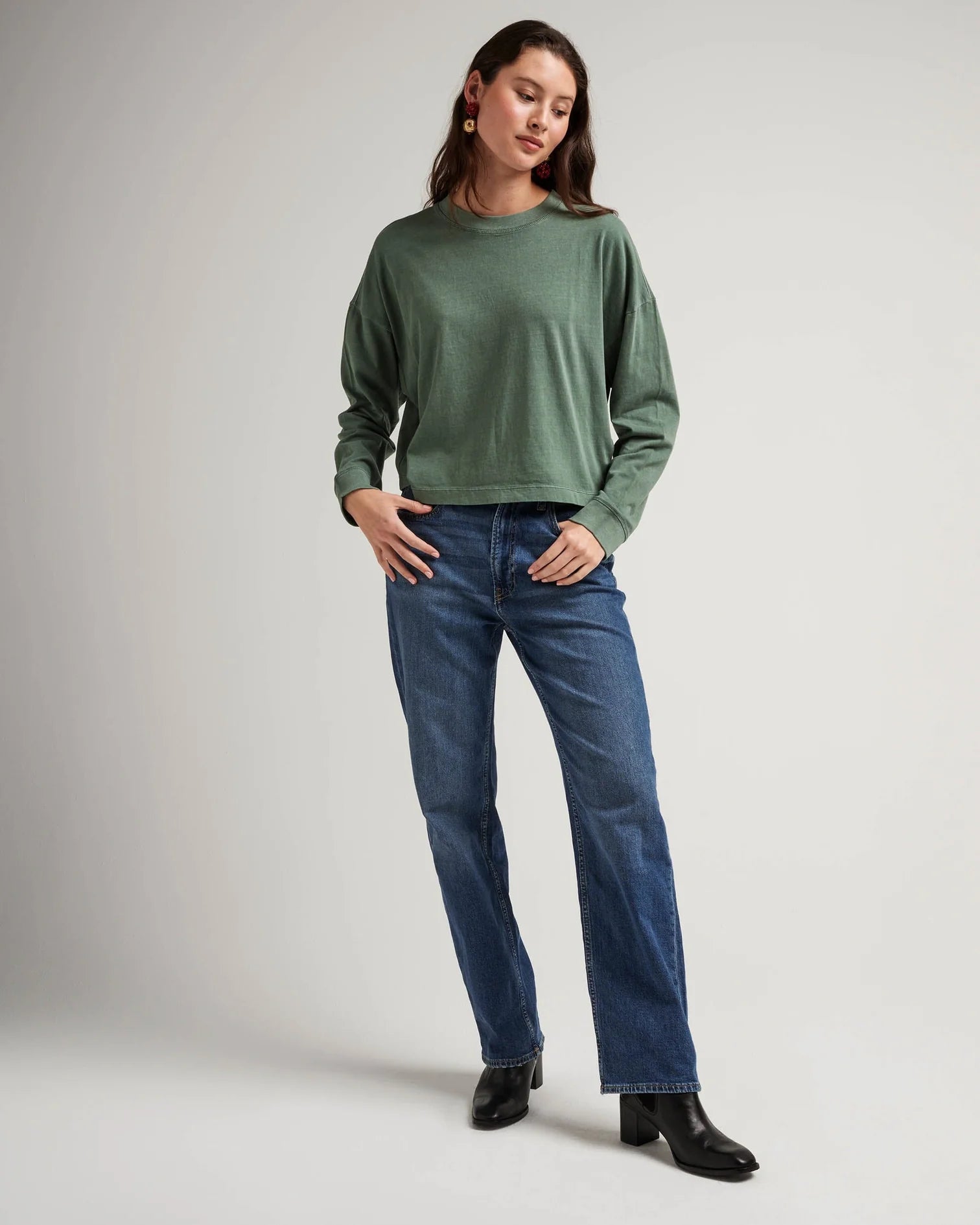 RELAXED CROP LONG SLEEVE TEE