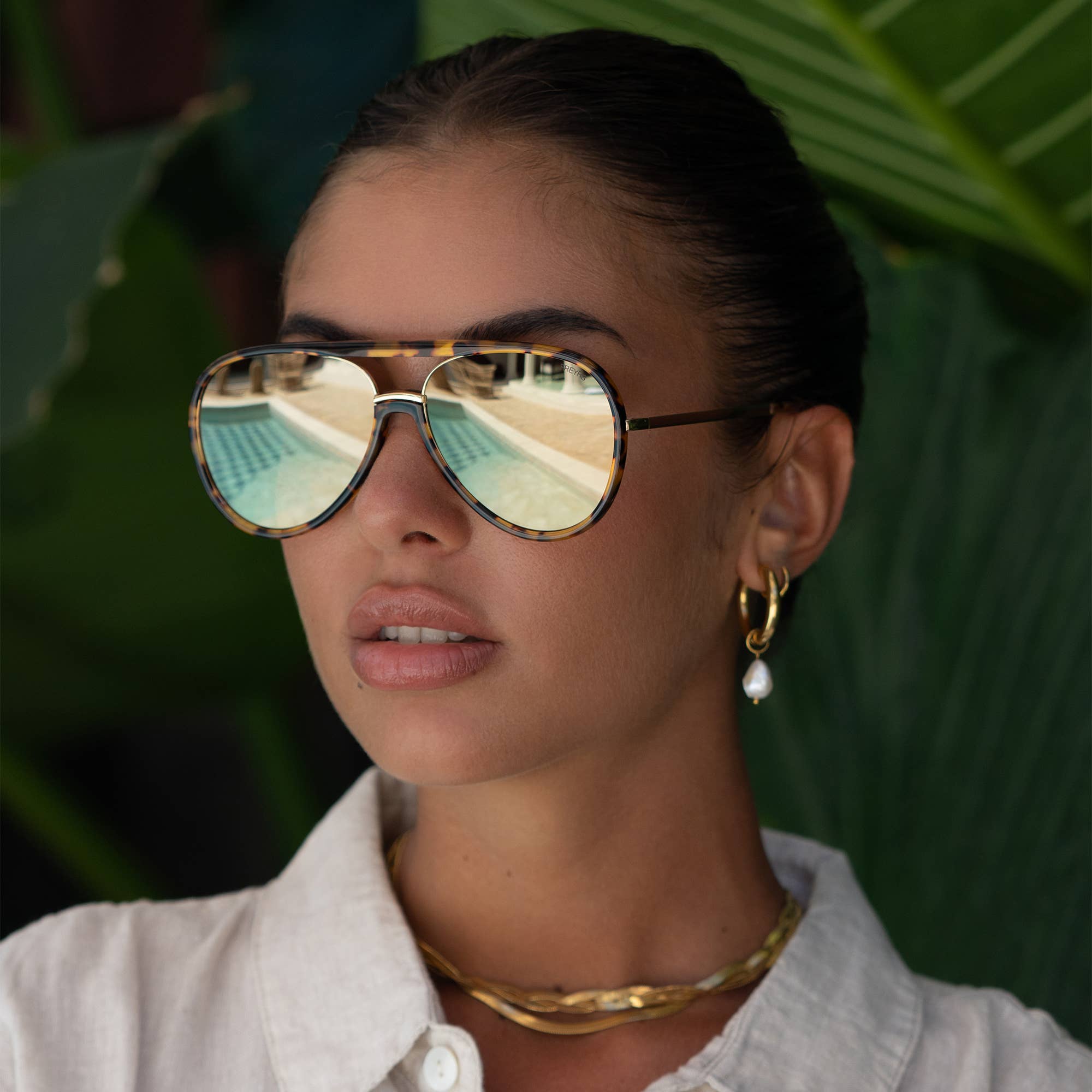 FREYRS Eyewear - Shay Aviator Sunglasses : Tortoise / Gold Mirror