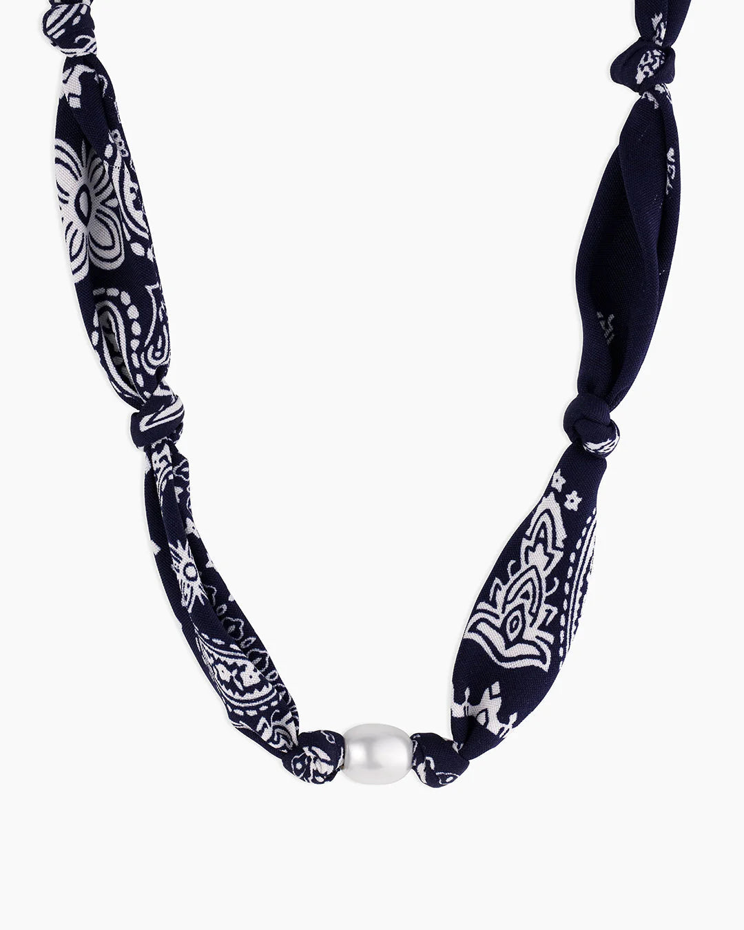 PAISLEY BANDANA PEARL NECKLACE