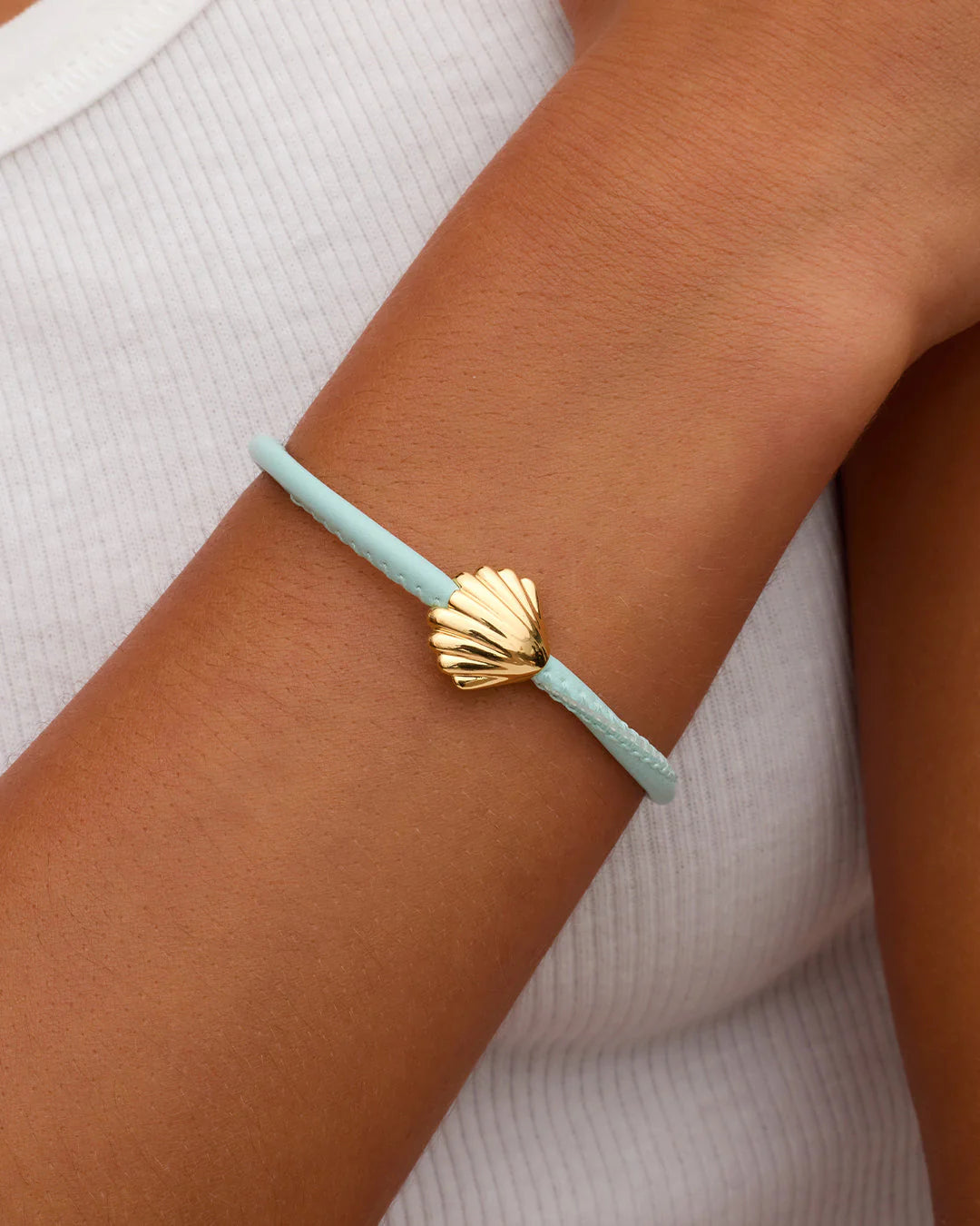 BROOKS SCALLOP BRACELET