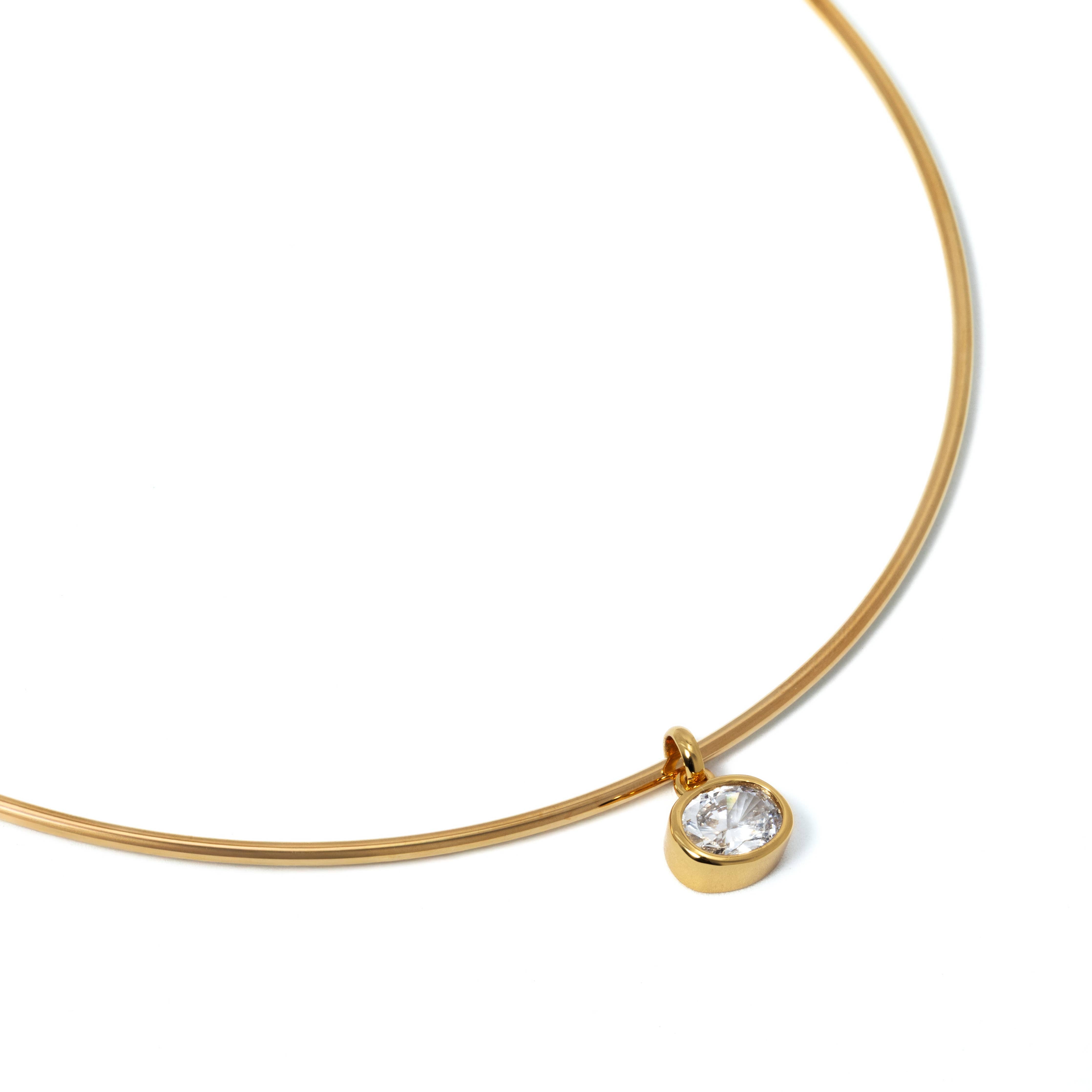 OVAL CRYSTAL COLLAR NECKLACE