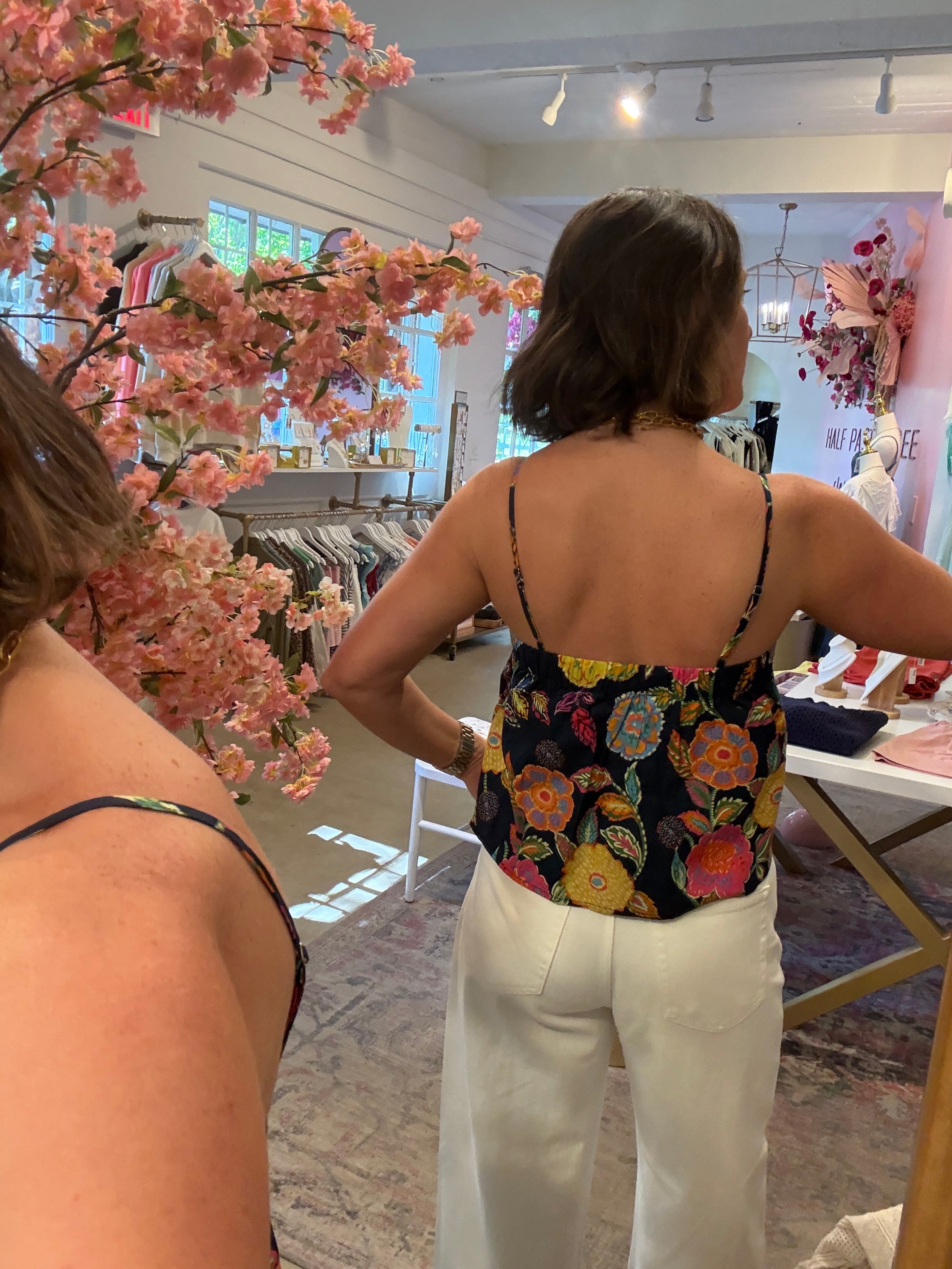 FLORAL PRINT PLEATED TOP