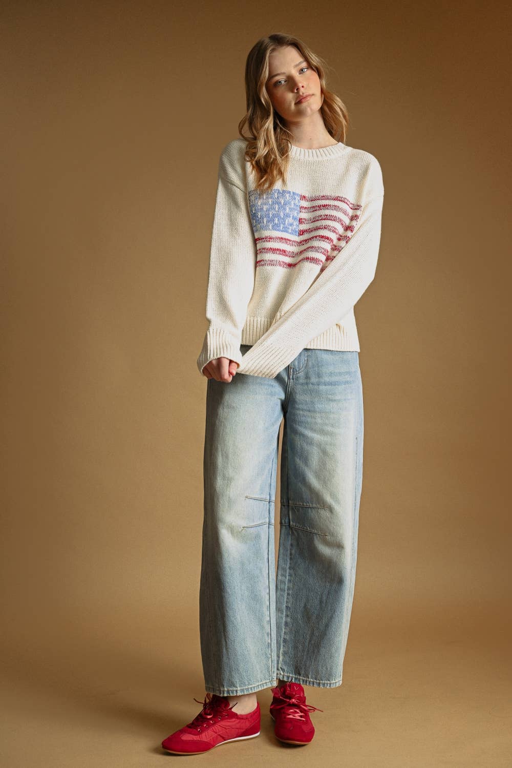 AMERICAN FLAG ROUND NECK SWEATER