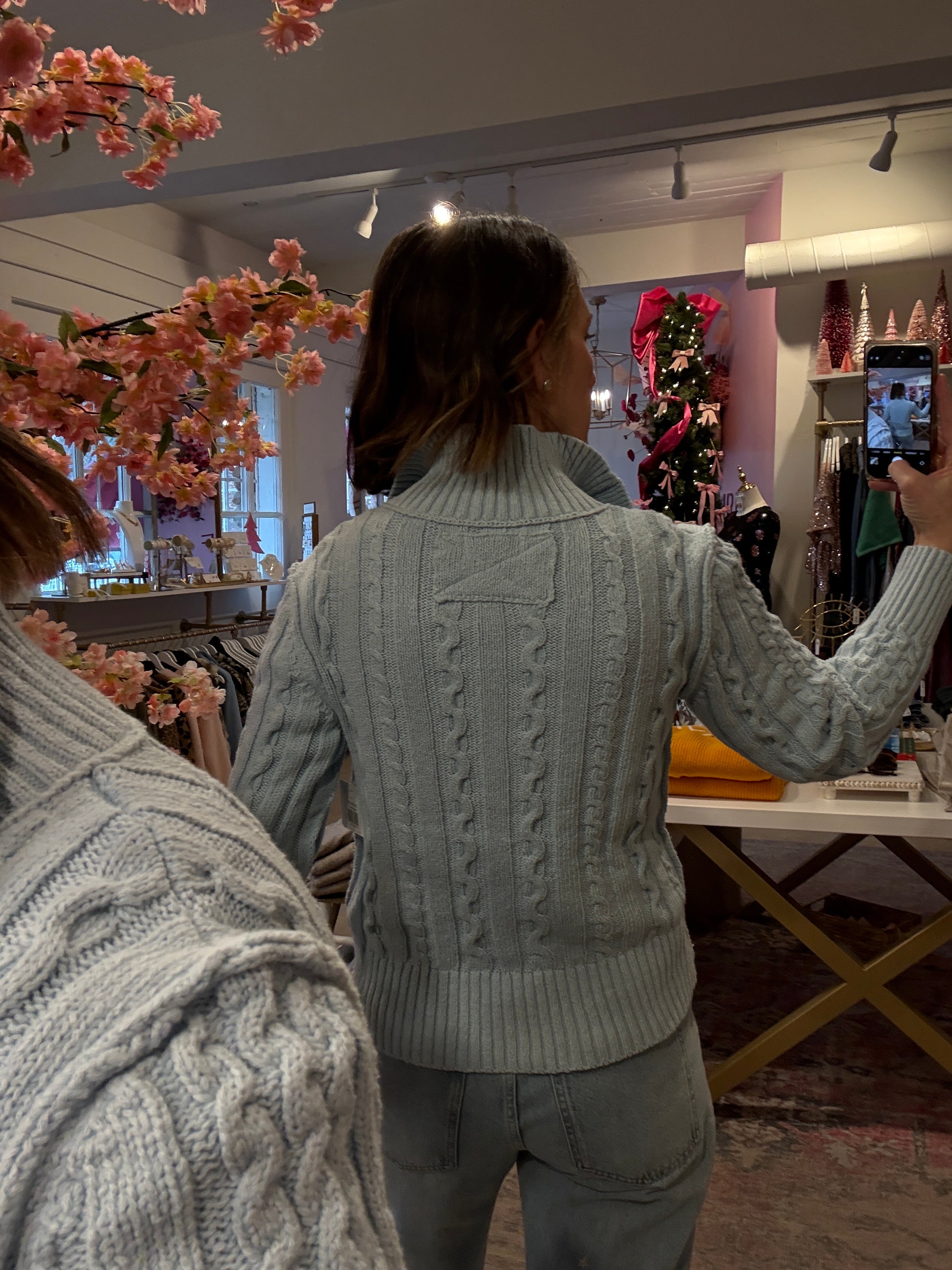 CABLE COLLAR CARDIGAN