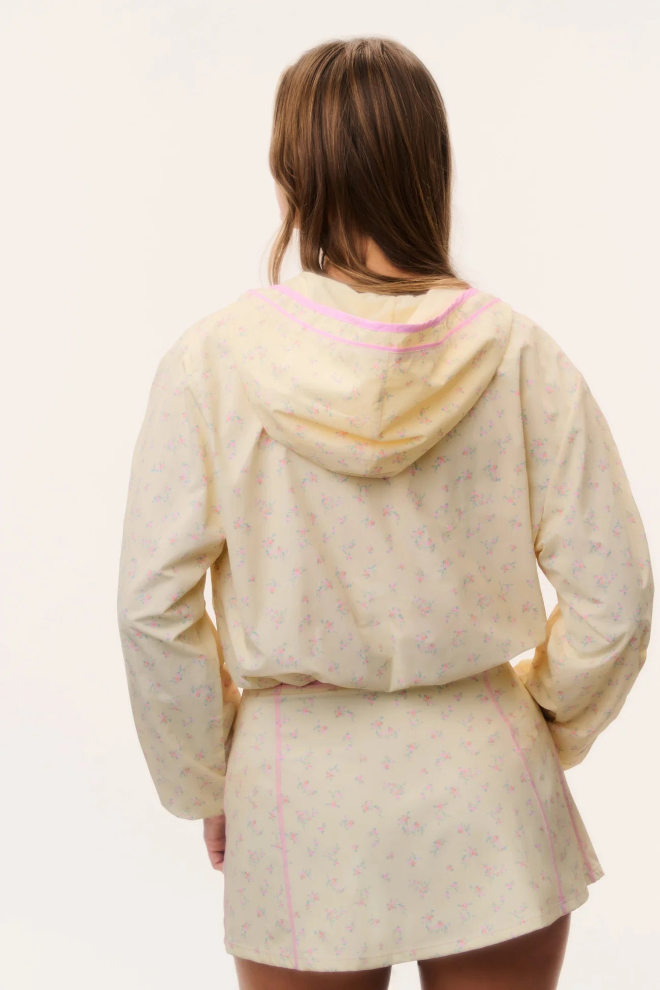 KARIANA WINDBREAKER HOODIE JACKET