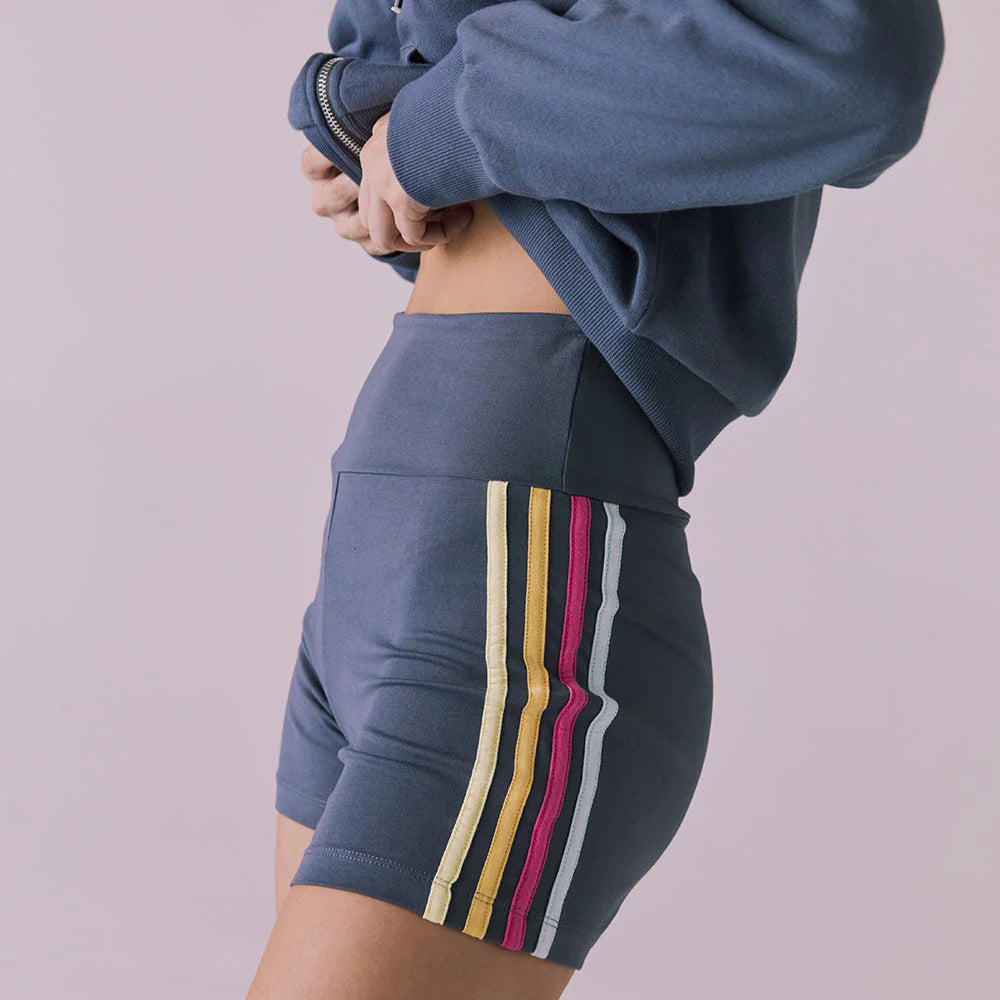 CONTRAST STRAPPING SHORTS