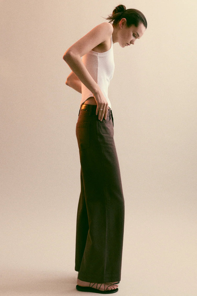 JADYN LOW SLUNG PALAZZO JEANS in bruna