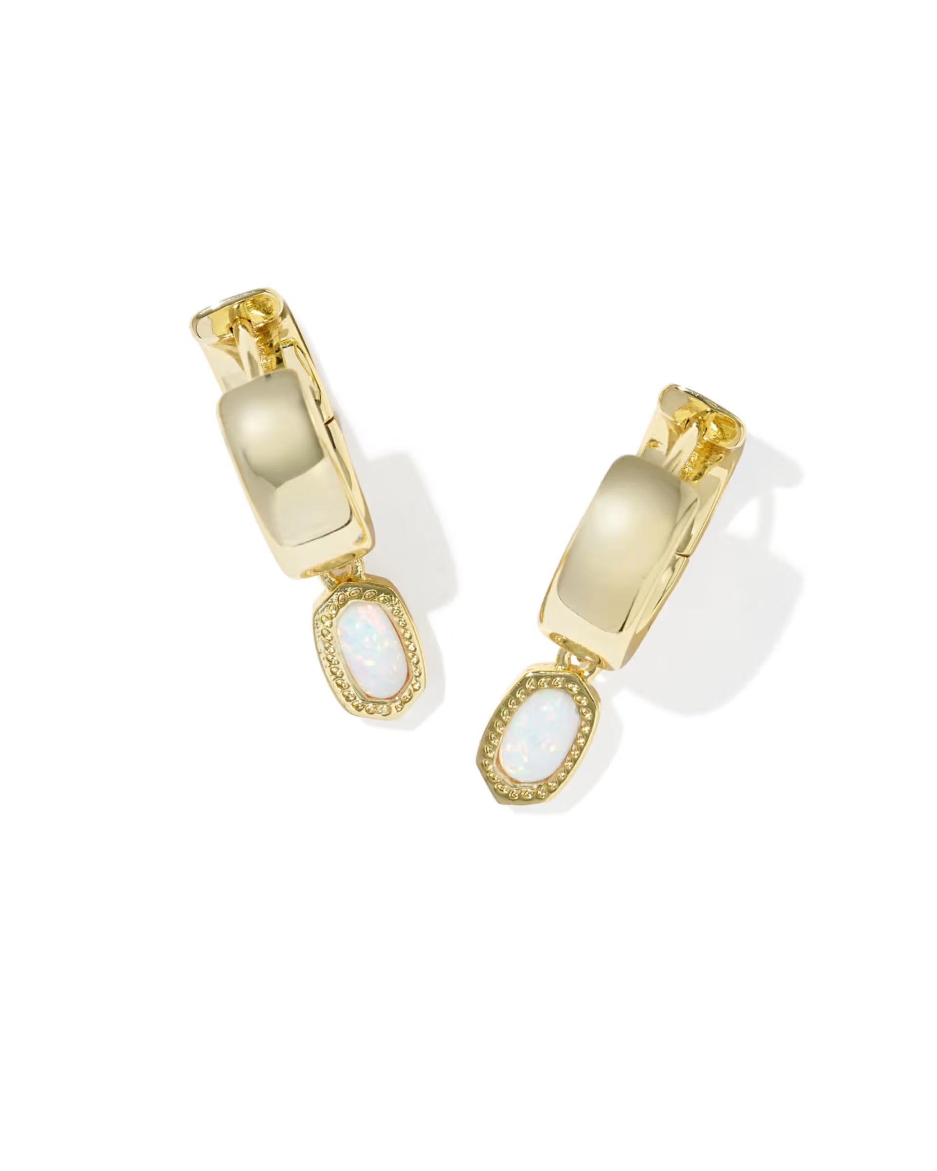 MINI ELLIE GOLD WIDE HUGGIE EARRINGS