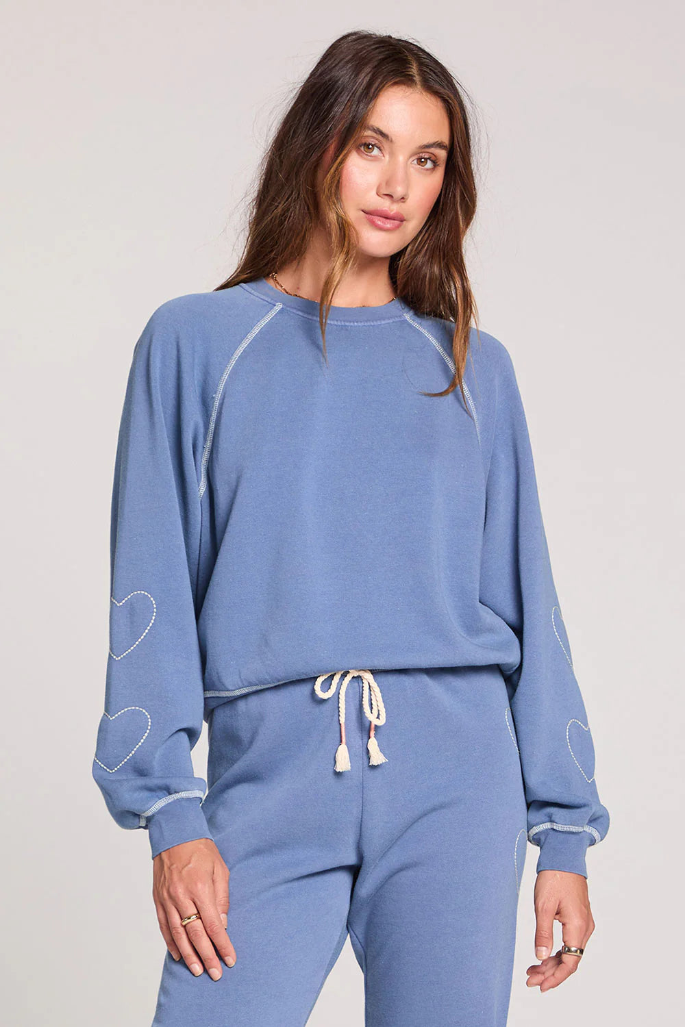 KEVVY PULLOVER SWEATSHIRT