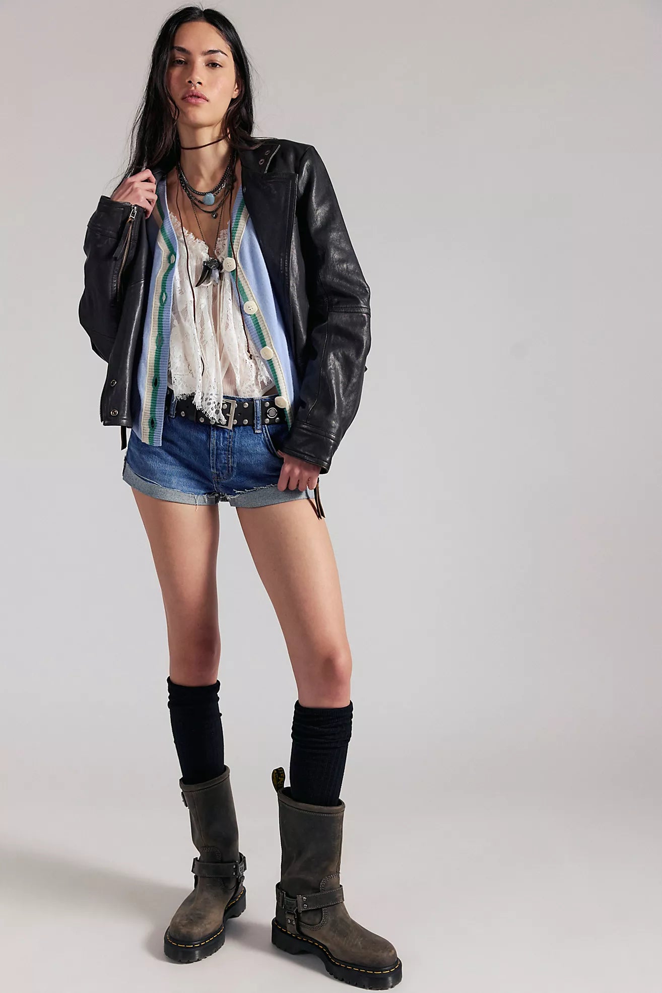 WE THE FREE CALI CUFFED SHORTIES