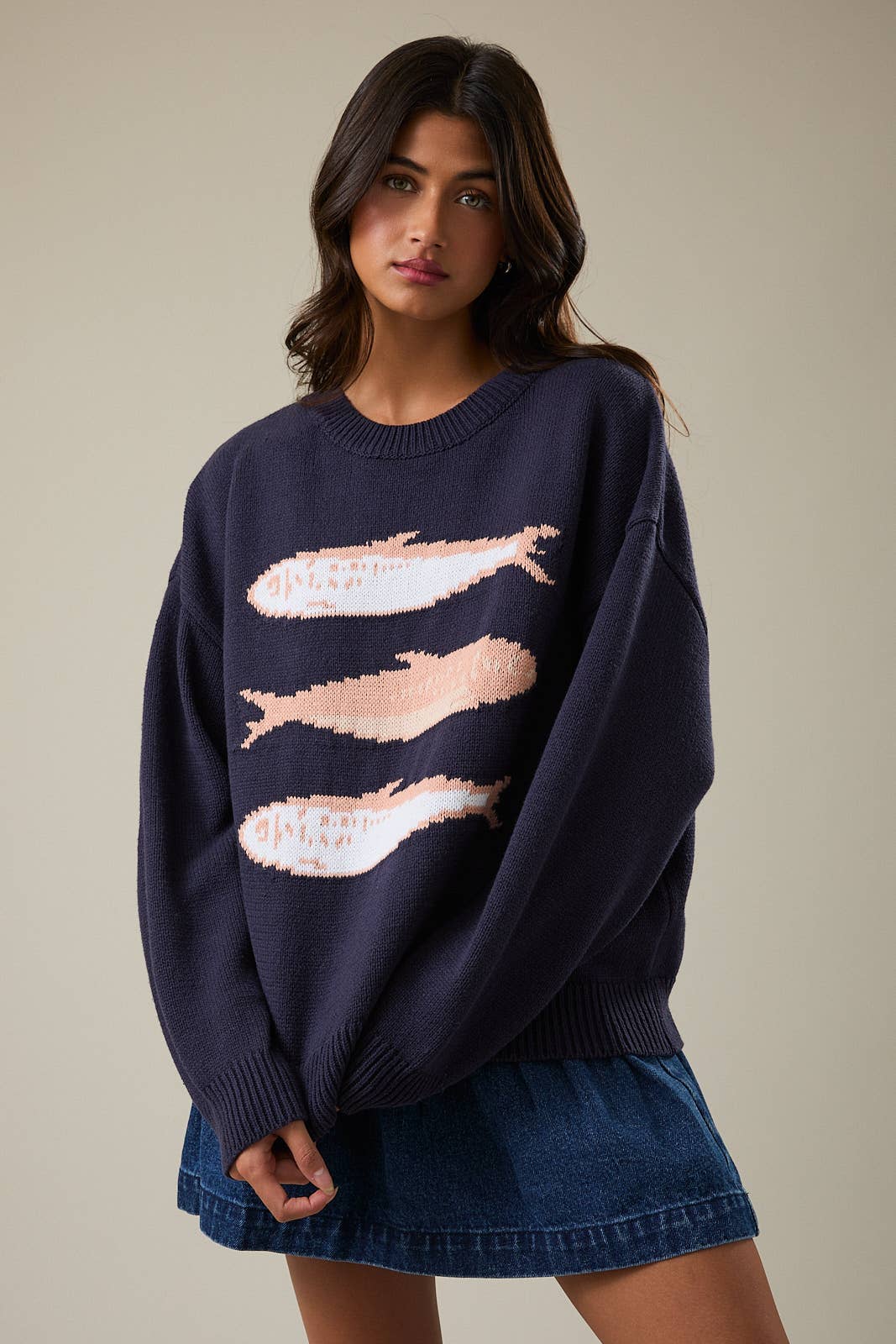 ROUND NECK SARDINES SWEATER