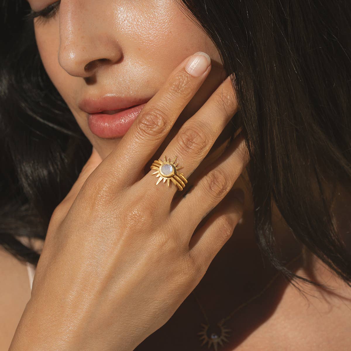 LIGHT SEEKER MOONSTONE STARBURST NESTED RING SET