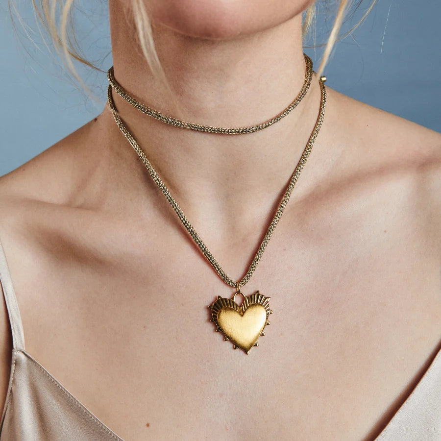 HART Gold Lurex Necklace w/ star compass charm