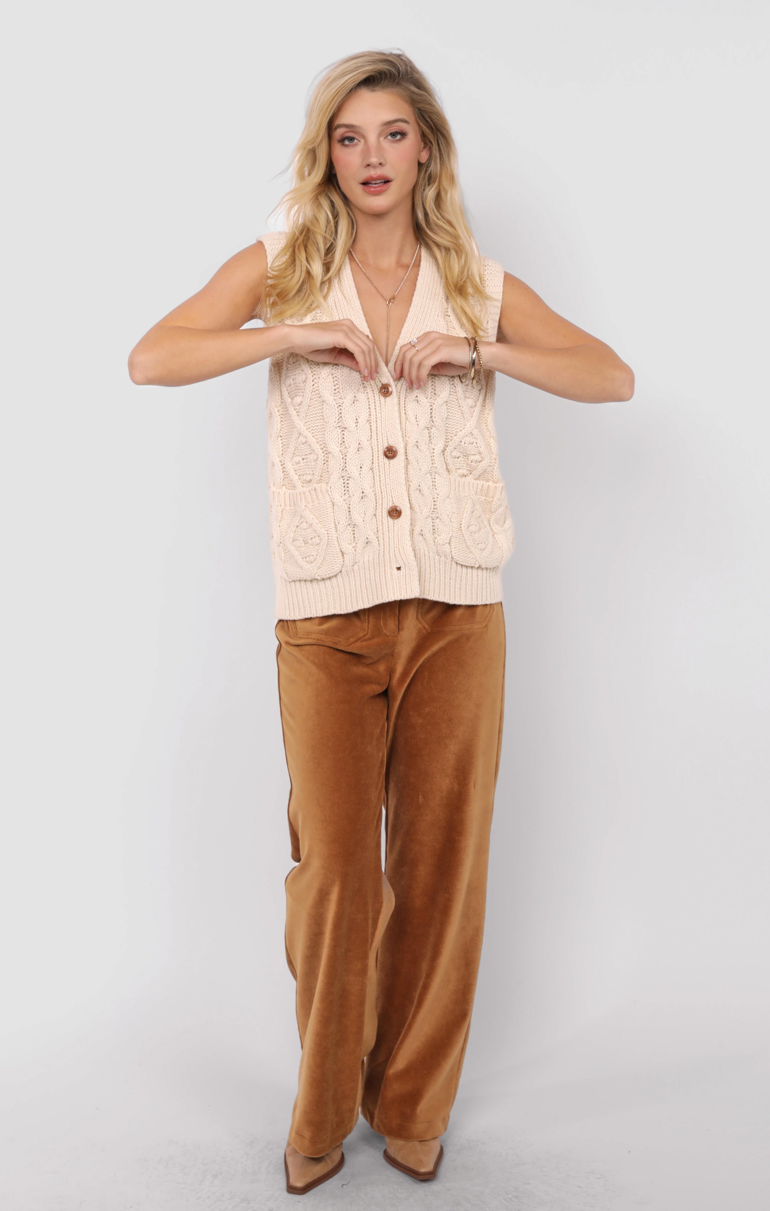 SWIFT CABLE KNIT CARDIGAN VEST
