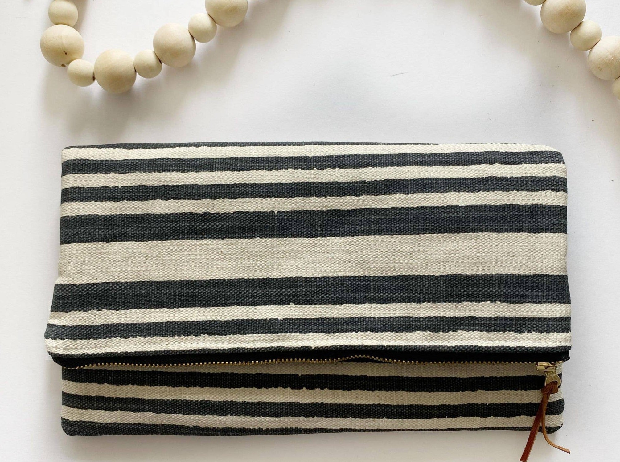 LARGE FOLDOVER CLUTCH in charcoal and linen stripe