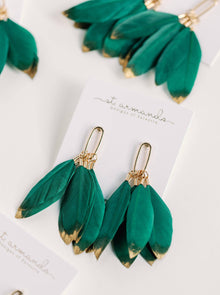  EMERALD GOLD DIPPED FEATHER TASSEL STATEMENT EARRINGS