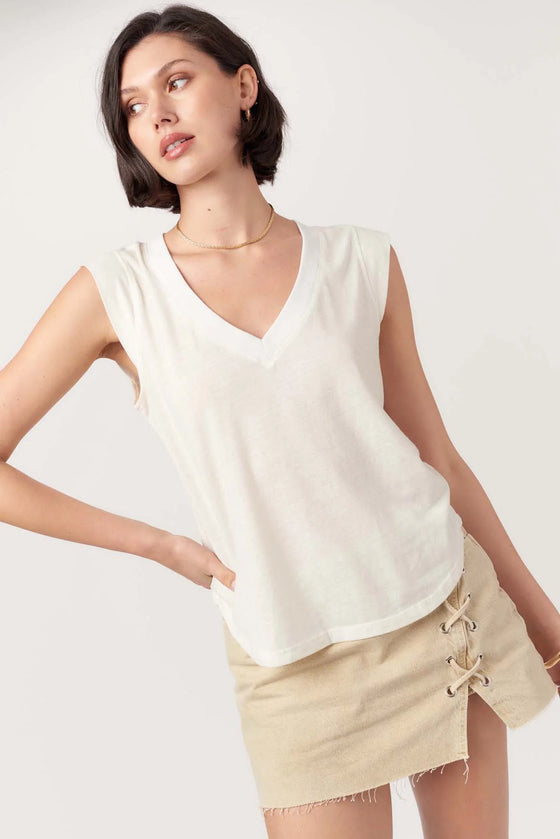 RUE V NECK TEE