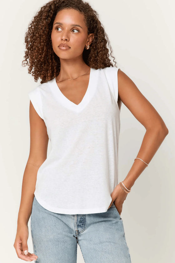 RUE V NECK TEE