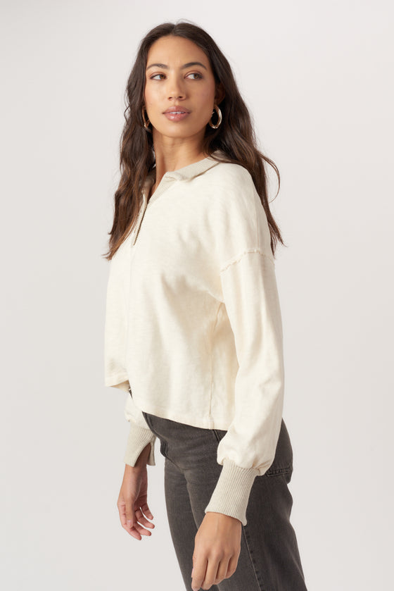 SUMMIT HENLEY POLO SWEATSHIRT