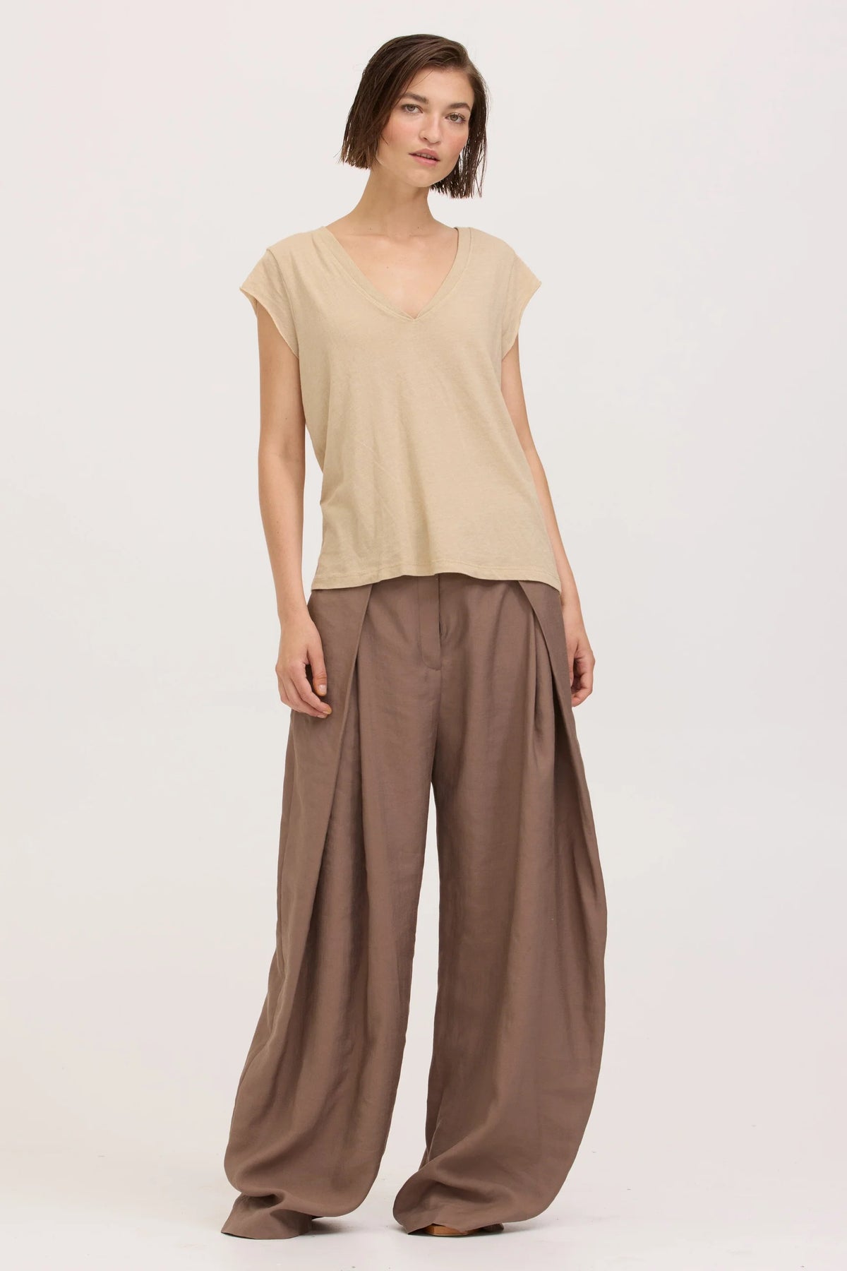 Canyon V Neck Tee