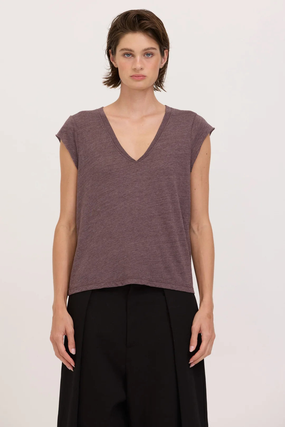 Canyon V Neck Tee