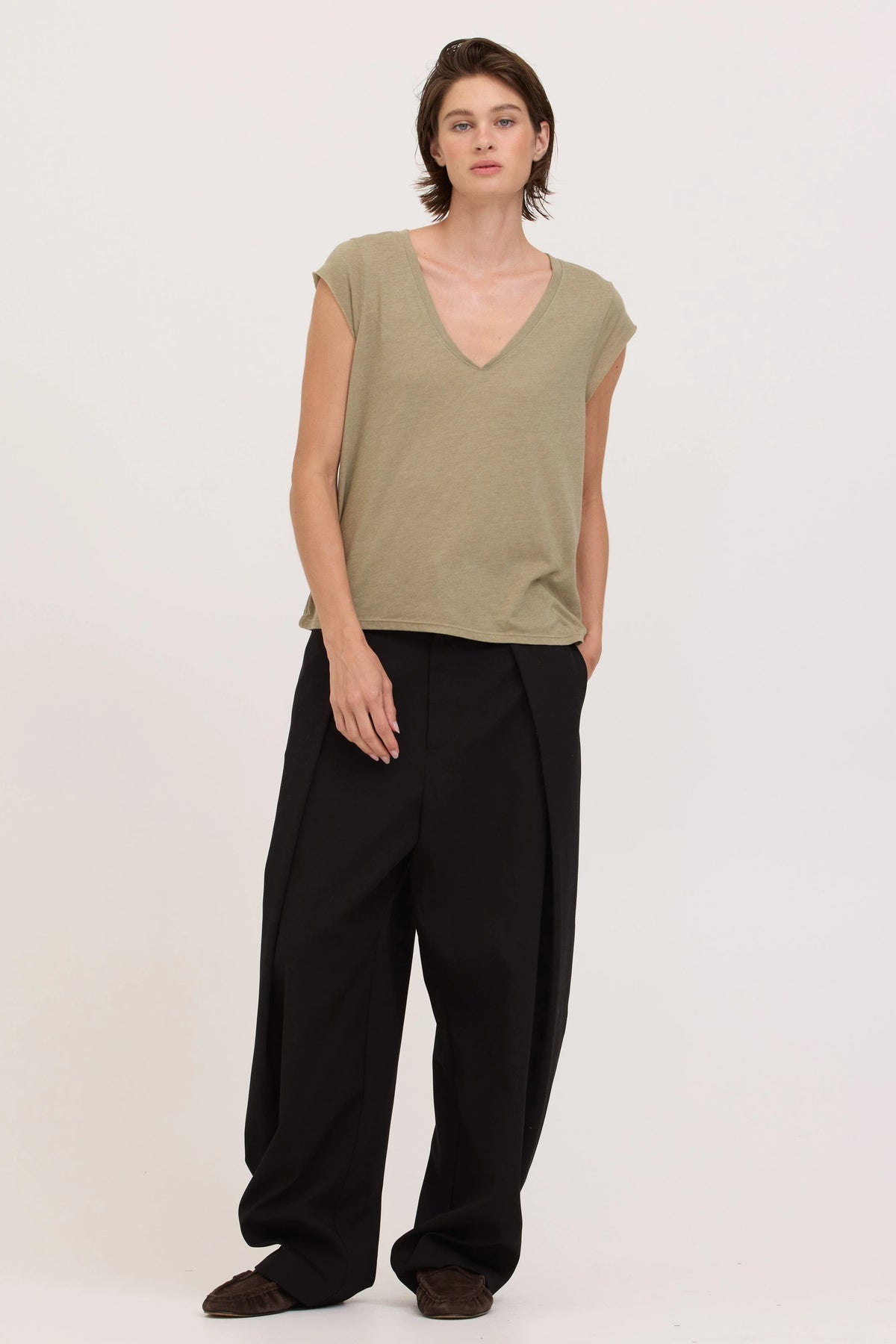 Canyon V Neck Tee