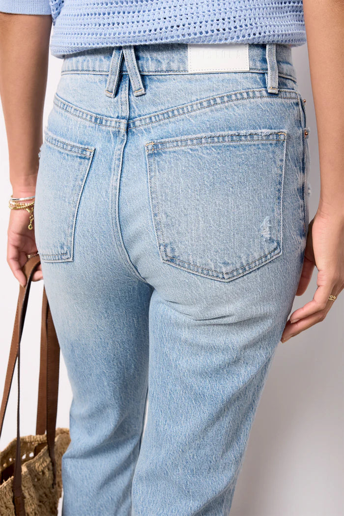 ALLY HIGH RISE BOOTCUT JEANS in scholar distressed