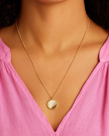  SUNNY PENDANT NECKLACE