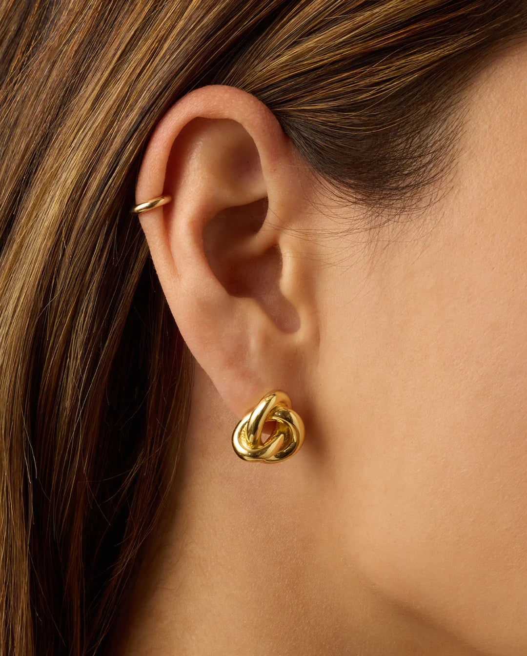 INFINITY KNOT STUDS