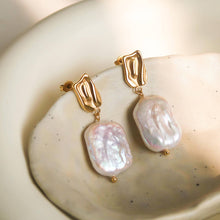  CHARIS NON-TARNISH BAROQUE PEARL GOLD EARRINGS