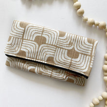  LARGE FOLDOVER CLUTCH in natural arches