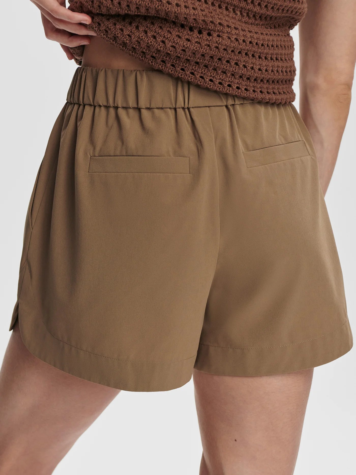 NILA MID RISE 3.5" SHORTS
