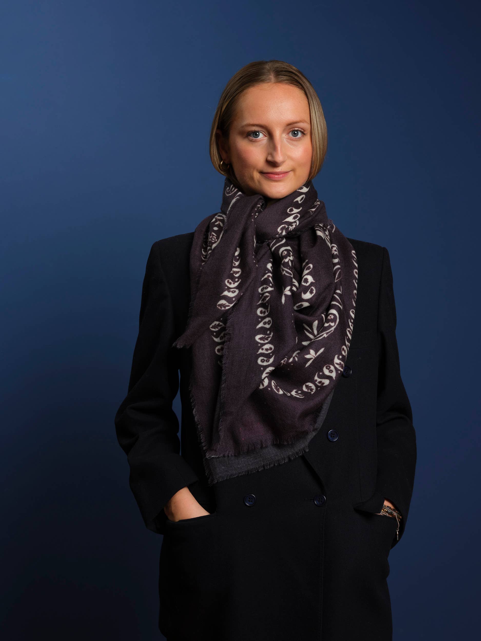 XL Cashmere Bandana - Navy