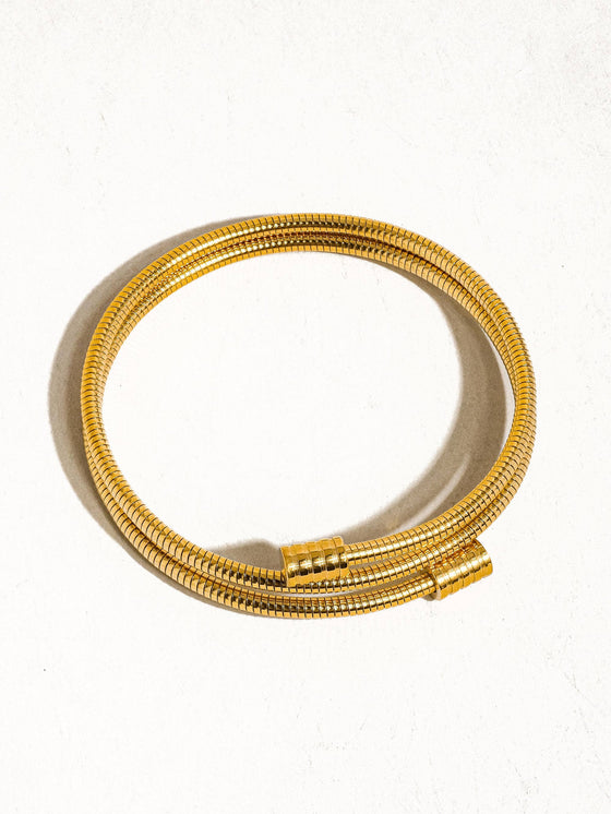 ARNELL NON-TARNISH ROUND SNAKE GOLD CHAIN BRACELEt: Yellow Gold