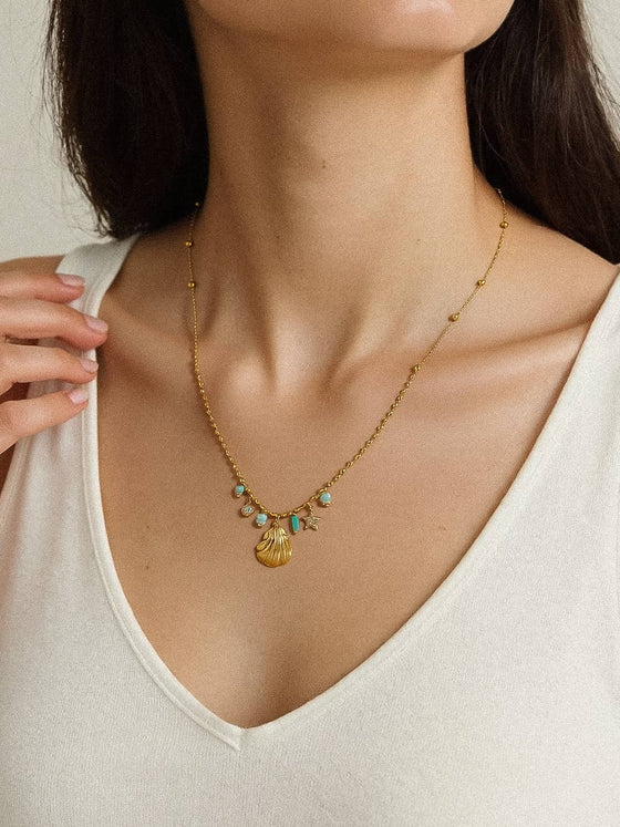 SUMNER 18K NON-TARNISH SHELL AND STAR NECKLACE