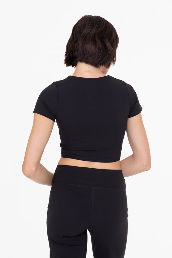 CROPPED ATHLETIC GRAPHENE TOP