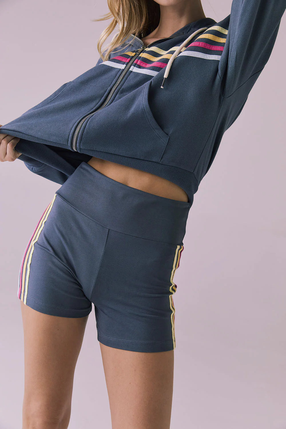 CONTRAST STRAPPING SHORTS