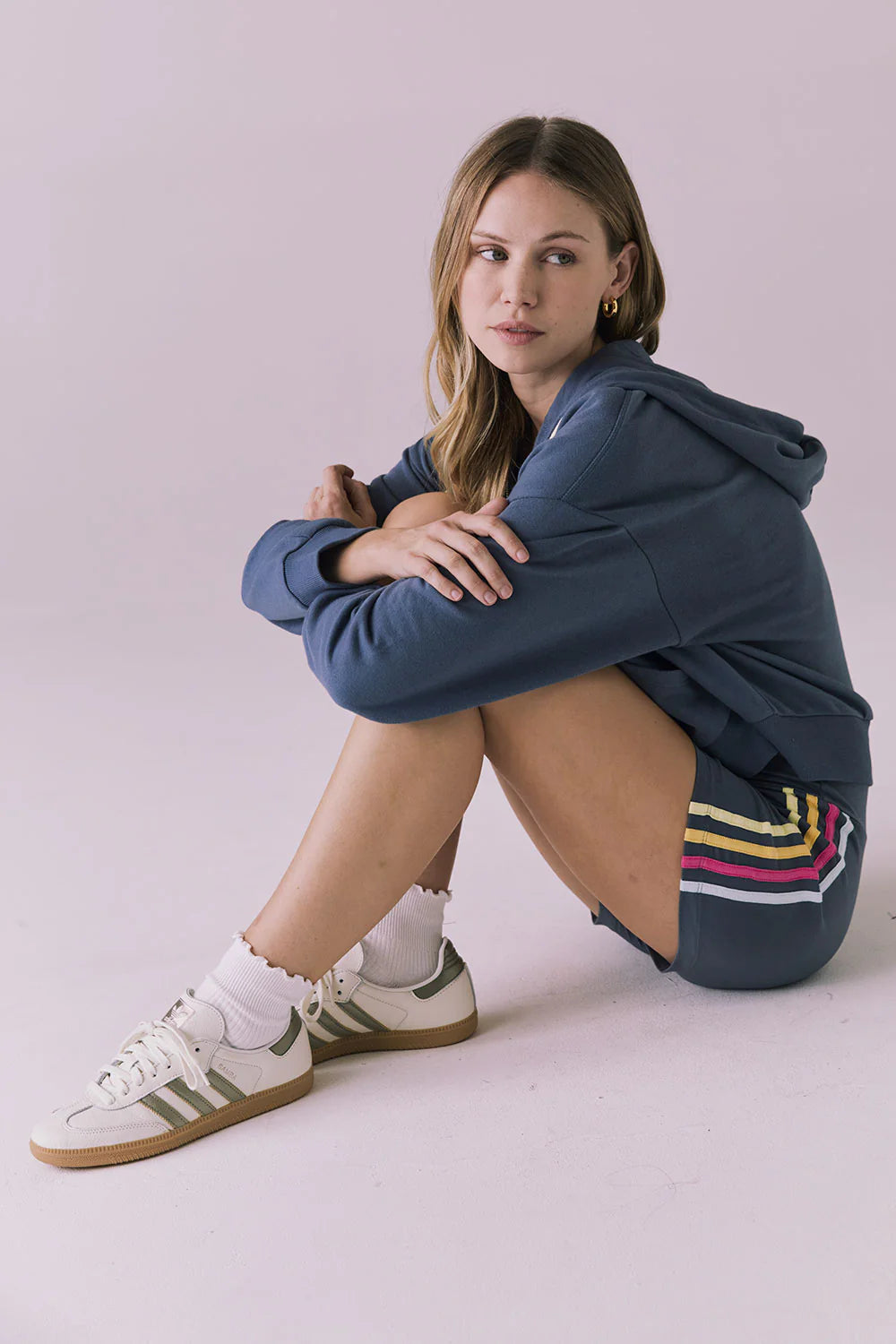 CONTRAST STRAPPING SHORTS