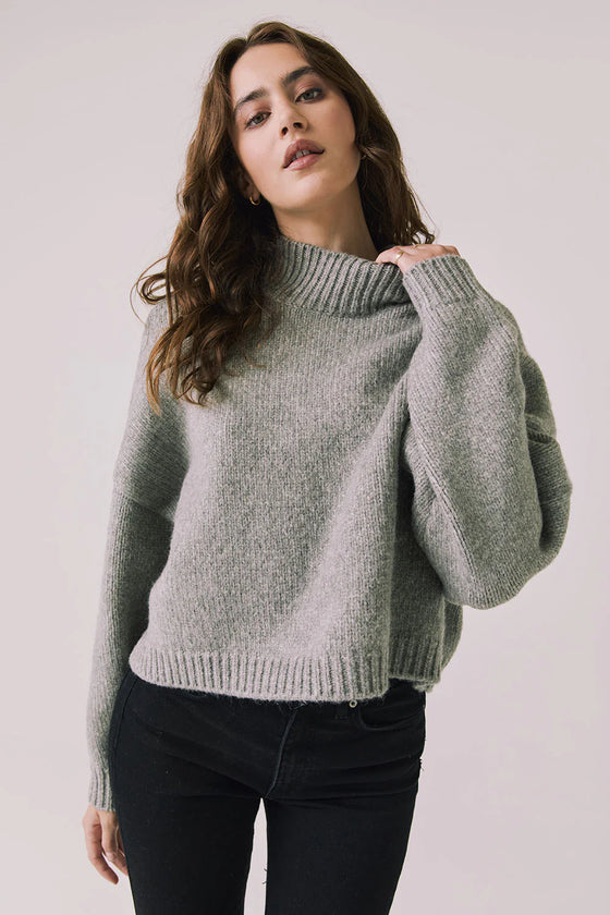FRANKIE GREY PULLOVER SWEATER