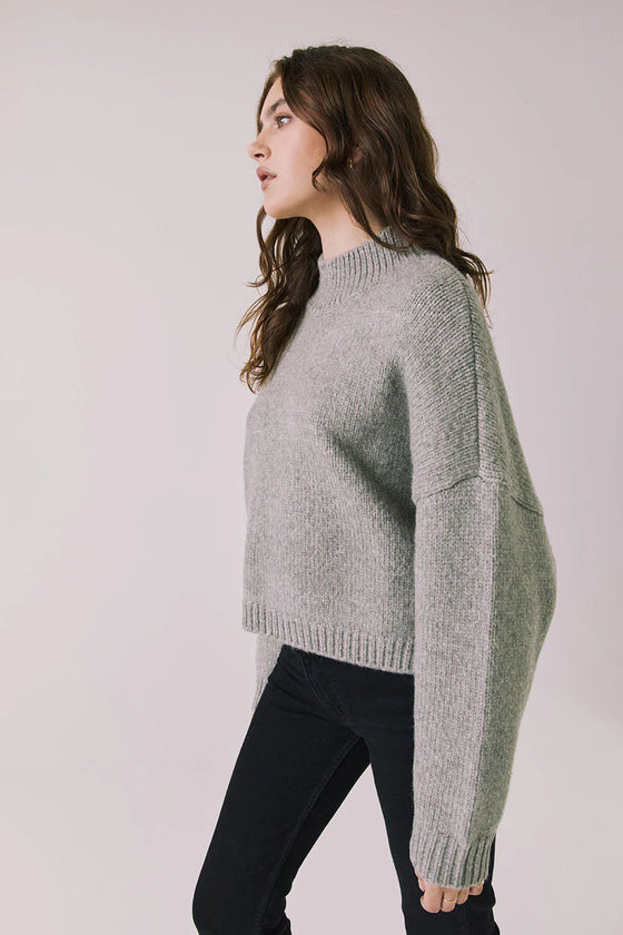 FRANKIE GREY PULLOVER SWEATER