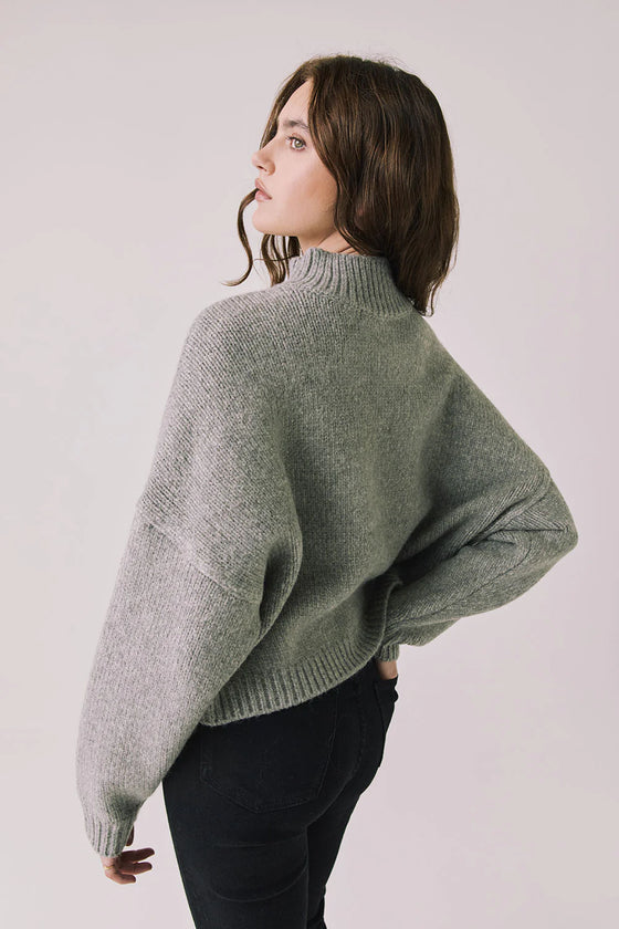 FRANKIE GREY PULLOVER SWEATER