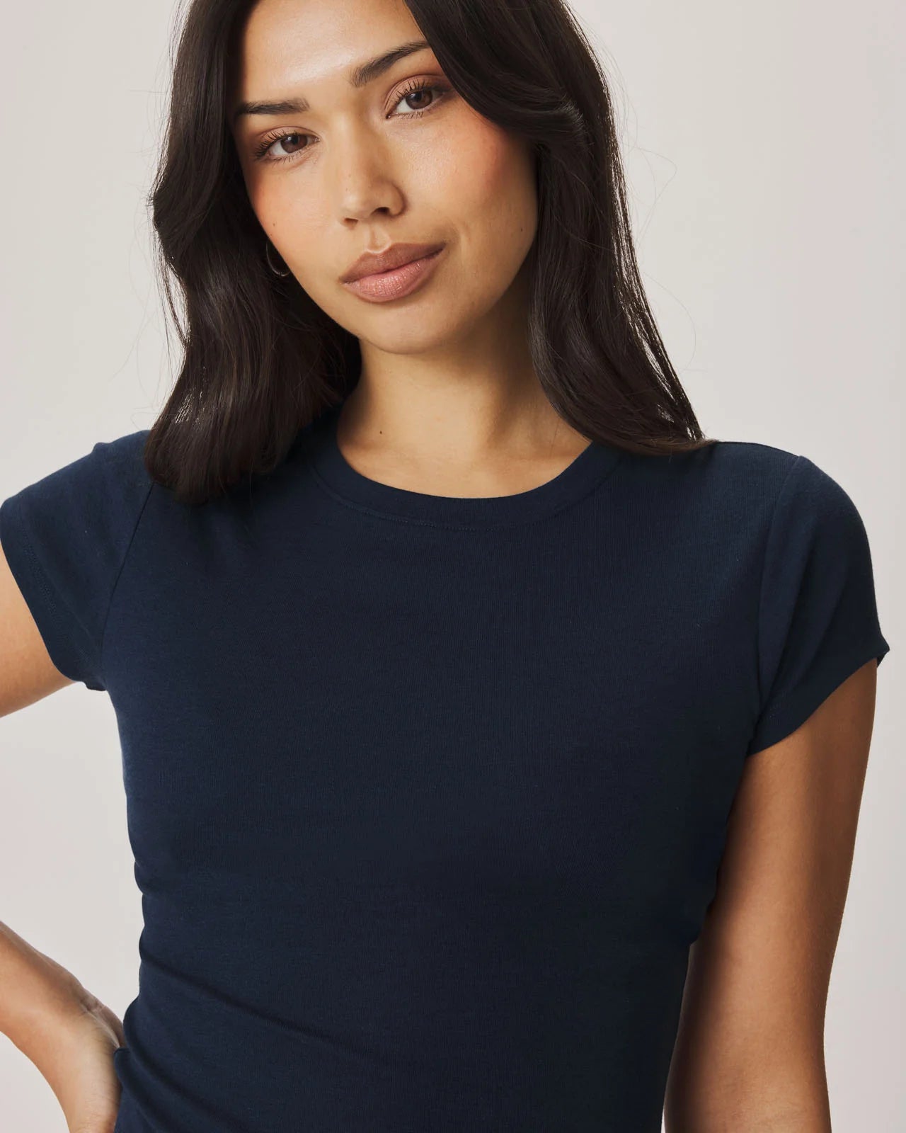 JOSIE STRETCH CREWNECK TEE