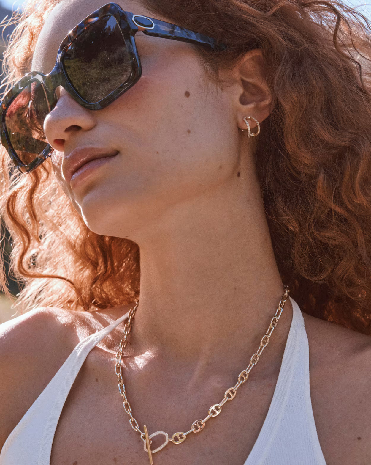 ELISA TOGGLE GOLD LINK AND CHAIN NECKLACE