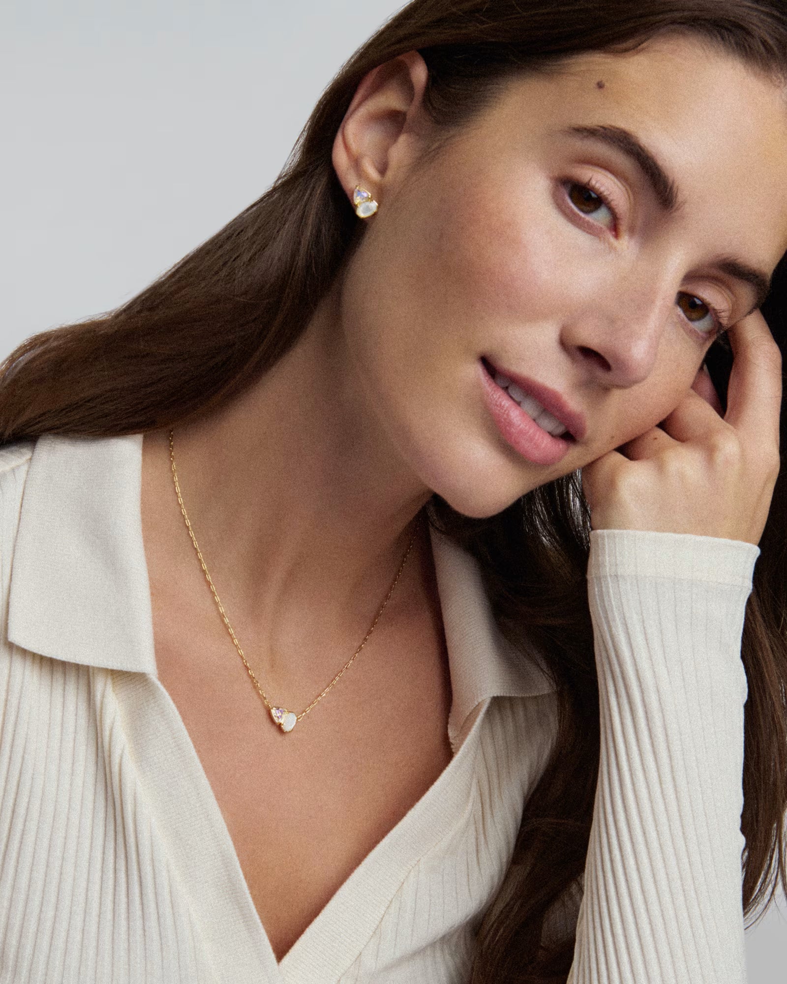TATUM GOLD PENDANT NECKLACE