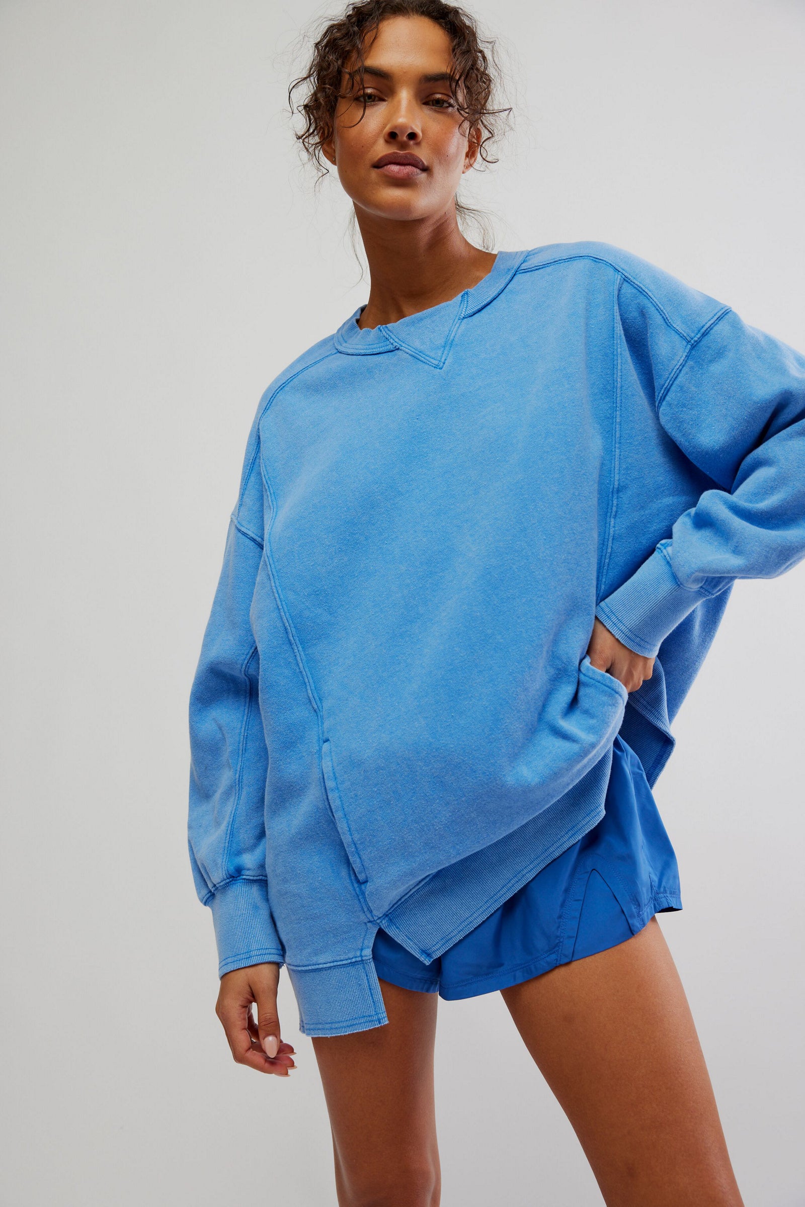 INTERCEPT TUNIC SWEATSHIRT