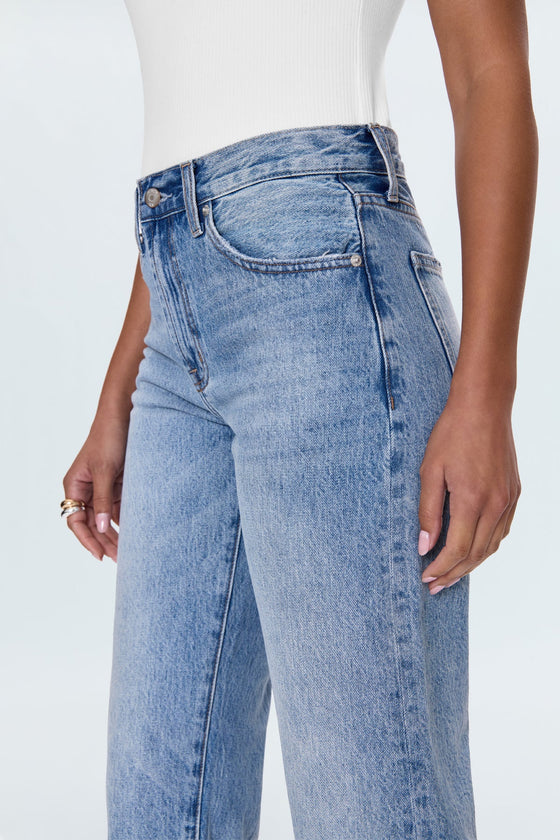 LEXI MID RISE BOWED STRAIGHT JEANS in bowie