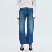  LEXI MID RISE BOWED STRAIGHT LEG JEANS