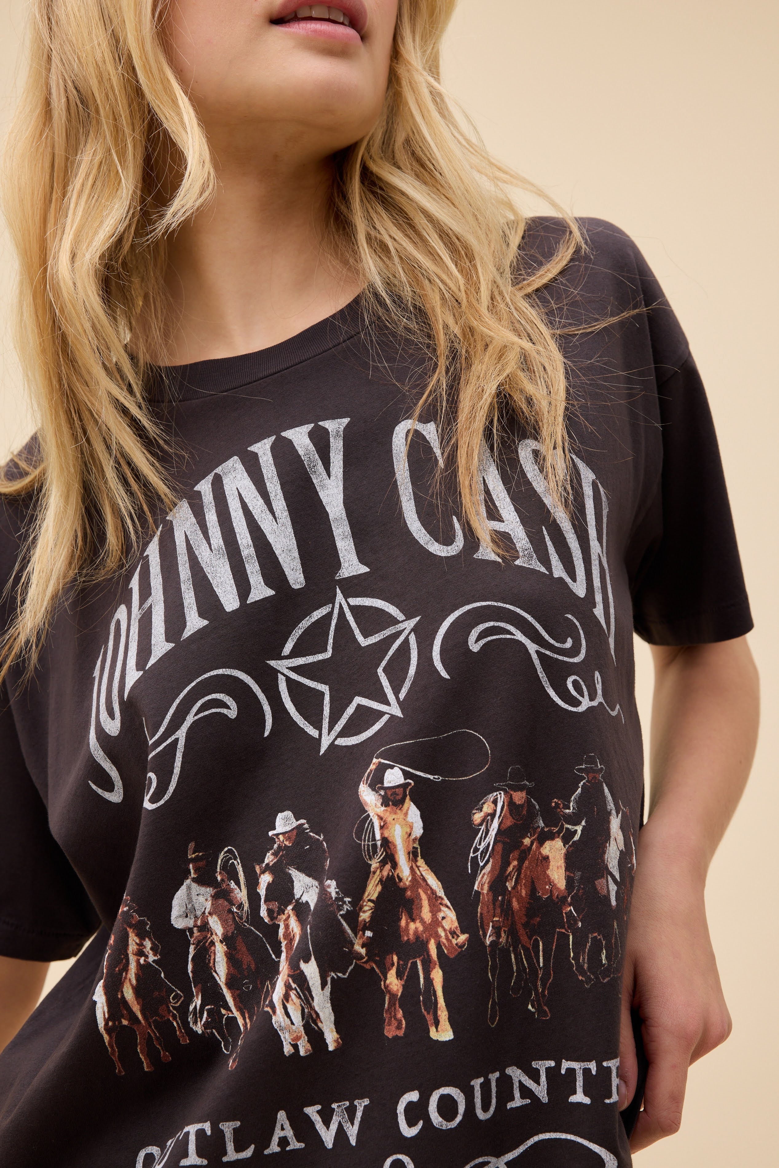 JOHNNY CASH OUTLAW MERCH TEE