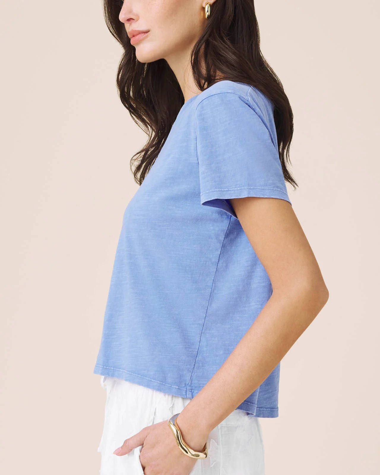 SEASHELL EMBROIDERY TEE