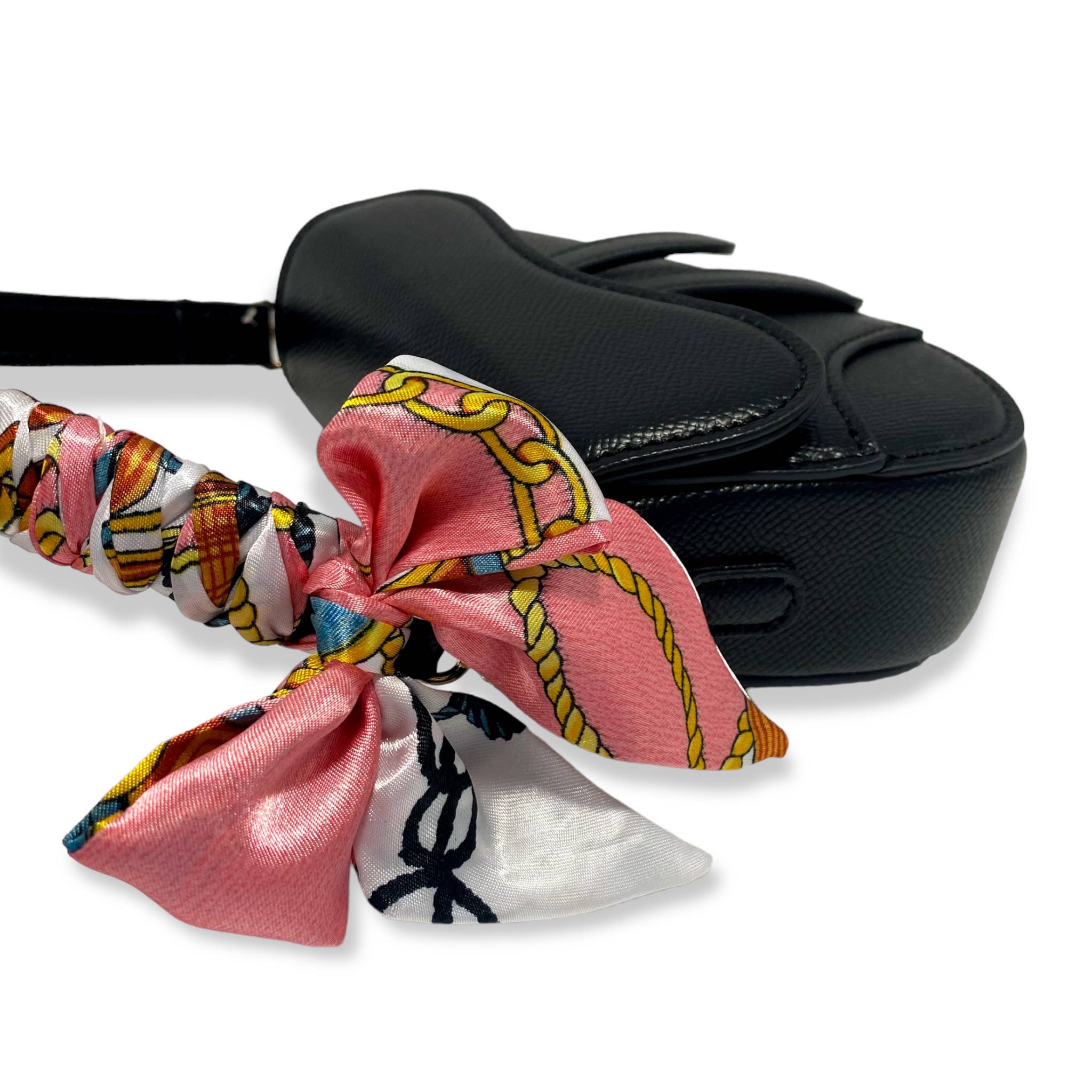 Doe a Dear -Saddle Purse w/ Scarf